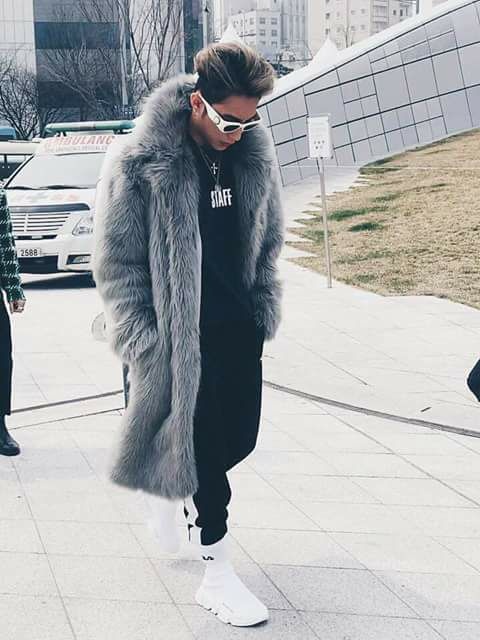 Sơn Tùng MTP tại Seoul Fashion Week ảnh 4 Son Tung MTP tai Seoul Fashion Week anh 4