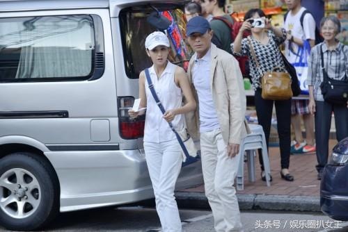 Đồng Lệ Á yêu Cổ Thiên Lạc ảnh 1 Dong Le A yeu Co Thien Lac anh 1