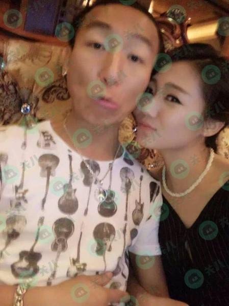 Chồng Bạch Bá Hà ngoại tình ảnh 2 Chong Bach Ba Ha ngoai tinh anh 2