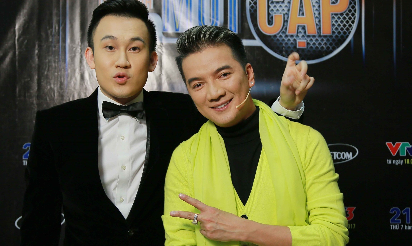 Dam Vinh Hung khoe nhan kim cuong duoc Duong Trieu Vu tang hinh anh