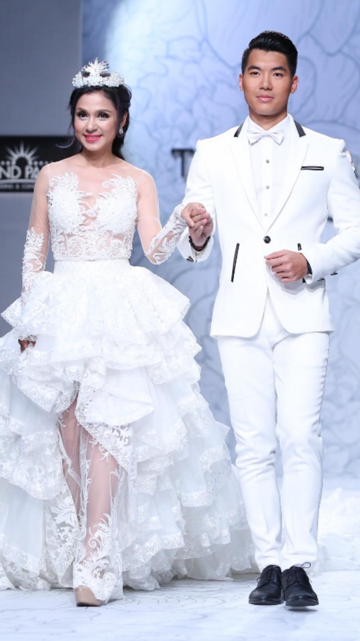 Viet Trinh khoe anh xua anh 8