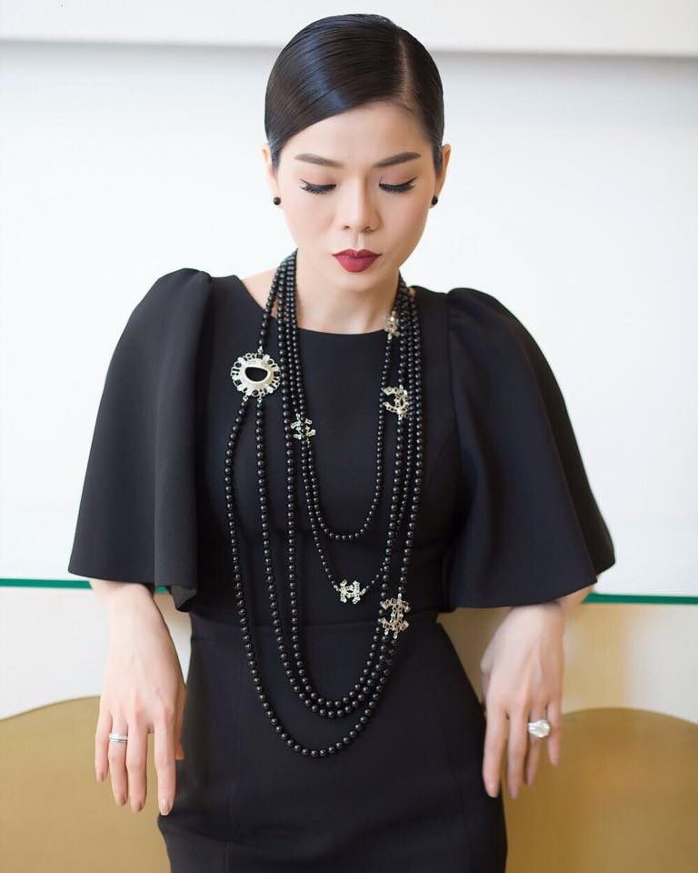Lệ Quyên bỏ show ảnh 1 Le Quyen bo show anh 1