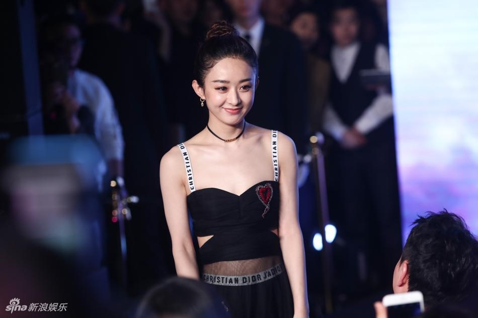 Trieu Le Dinh mac goi cam o hop bao ra mat 'Tay du ky' hinh anh