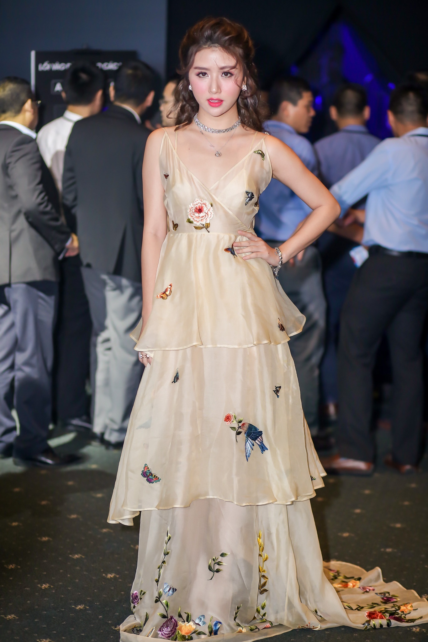 Dàn sao Việt khoe sắc trên thảm đỏ ảnh 6 Dan sao Viet khoe sac tren tham do anh 6