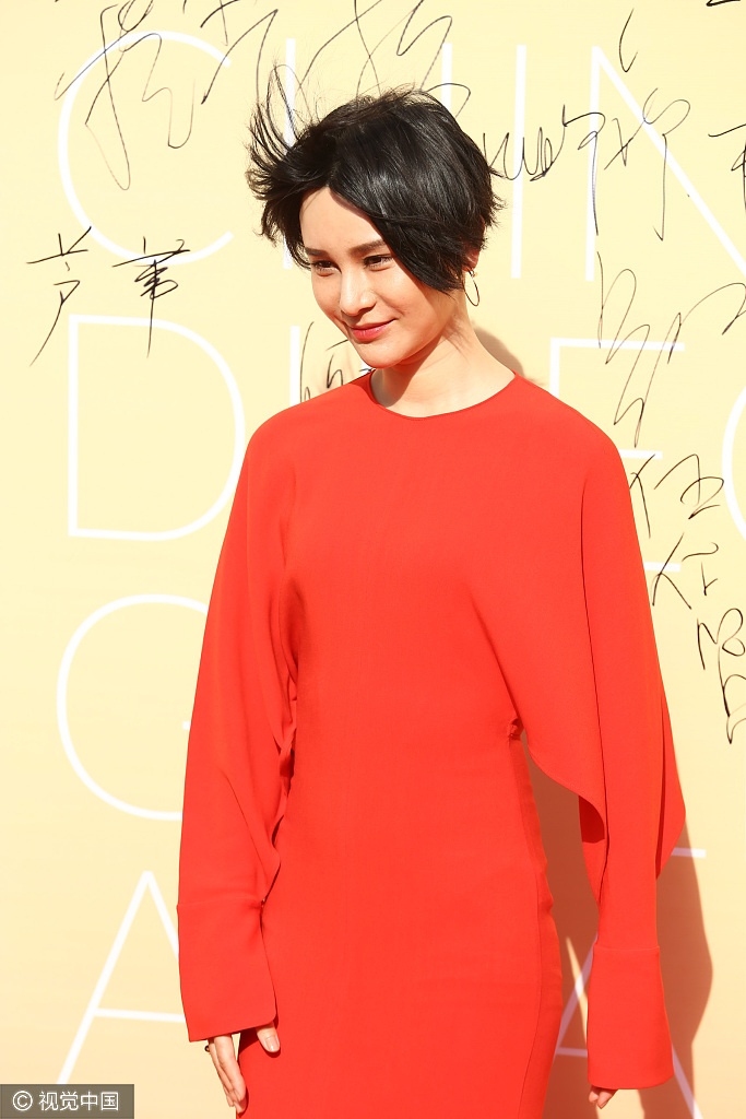 Pham Bang Bang Trieu Vy hoi ngo tren tren tham do anh 8