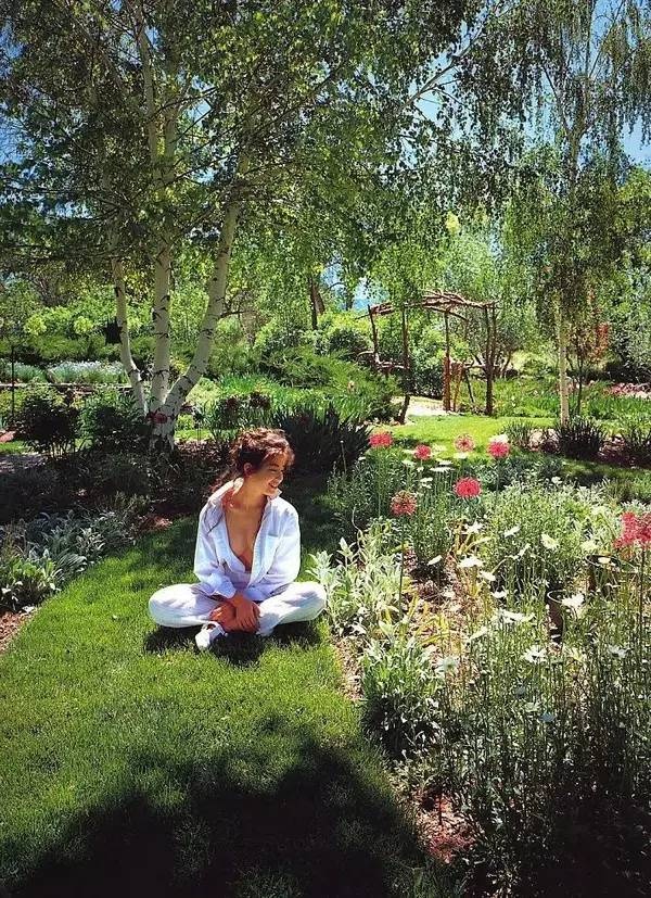 Bi kịch đời sao nữ Nhật ảnh 3 Bi kich doi sao nu Nhat anh 3