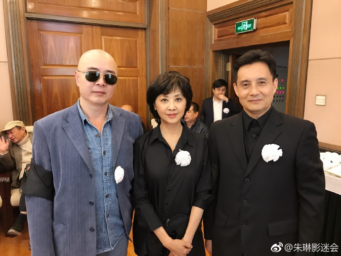 Sao tay du ky tre dep anh 2