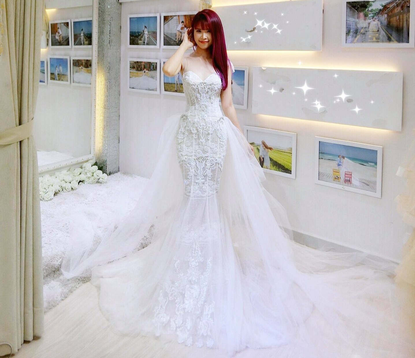 Váy cưới của Khởi My đính kết 8.000 viên pha lê ảnh 1 Vay cuoi cua Khoi My dinh ket 8.000 vien pha le anh 1