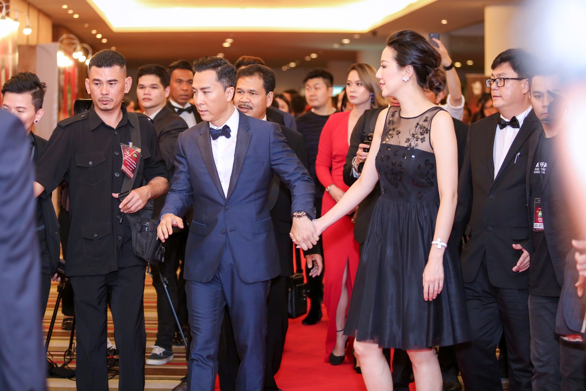 Chân Tử Đan dự thảm đỏ cùng Hồng Ánh ảnh 2 Chan Tu Dan du tham do cung Hong Anh anh 2