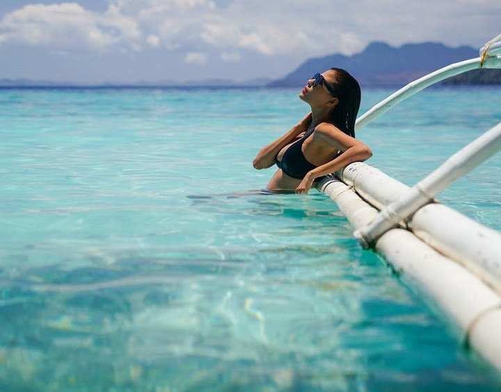 Luong The Thanh va Thuy Diem tren bien anh 3