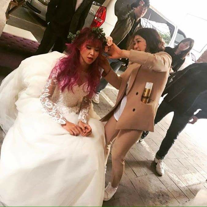 Khoi My va Kelvin Khanh cuoi anh 2