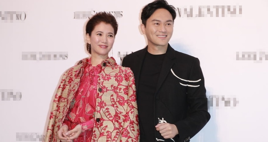 Vo tai tu 'Anh hung xa dieu' bi nghi mang bau tuoi 46 hinh anh