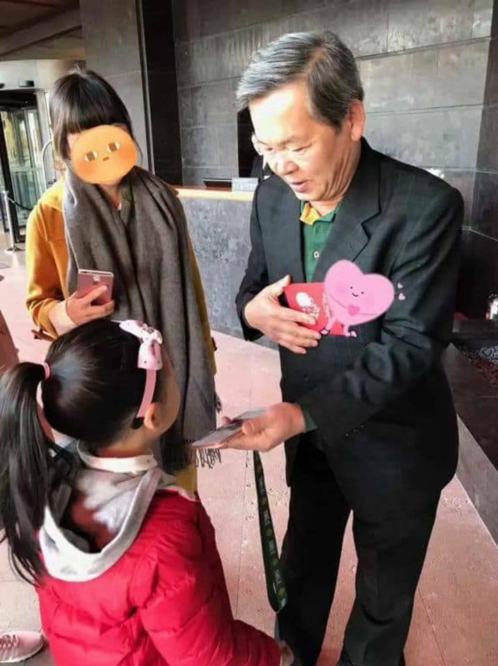 Le cuoi Song Joong Ki va Song Hye Kyo anh 10