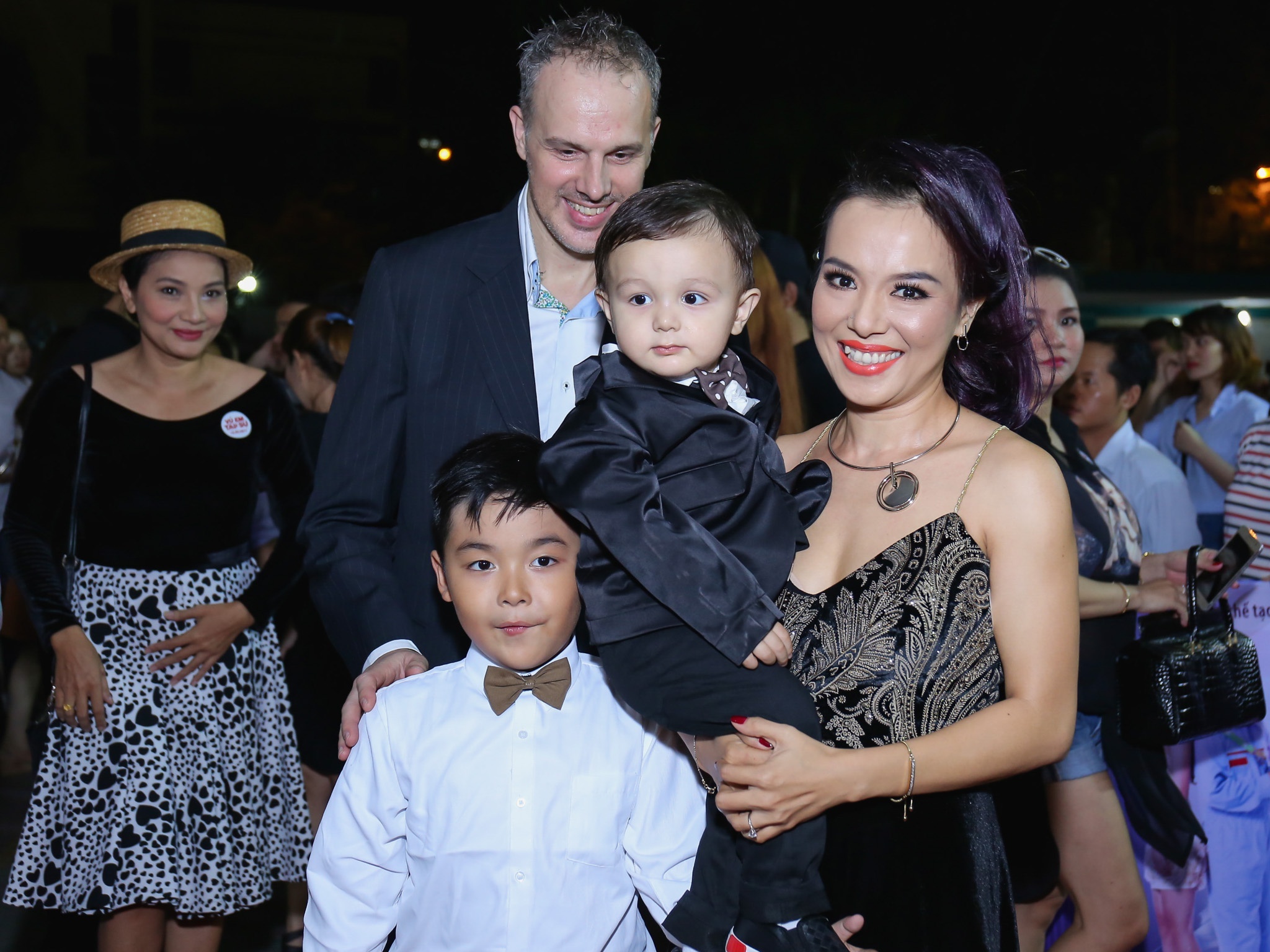 Johnny Trí Nguyễn sau tai nạn ảnh 8 Johnny Tri Nguyen sau tai nan anh 8