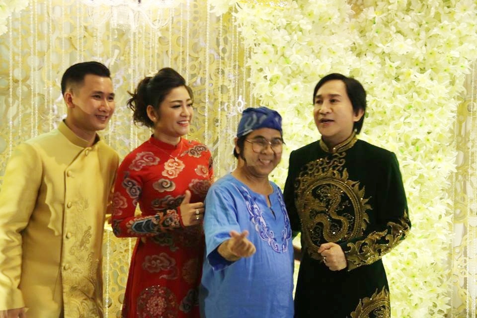 Nghe si Viet mung cuoi con gai Kim Tu Long anh 13