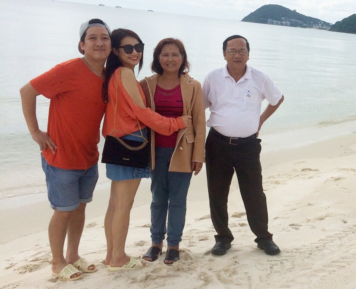 Trường Giang mừng sinh nhật Nhã Phương ảnh 1 Truong Giang mung sinh nhat Nha Phuong anh 1