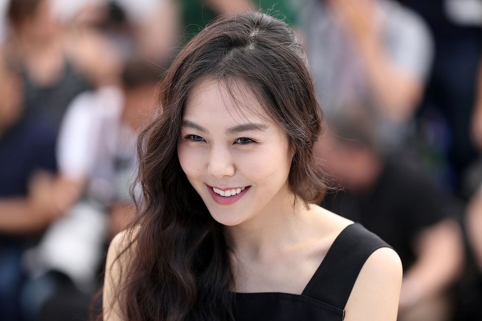 Kim min hee va hong sang soo o cannes 2017 anh 6