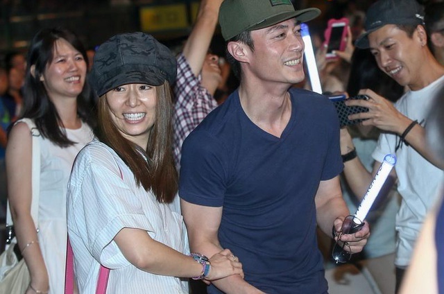 Lam Tam Nhu va Hoac Kien Hoa khong phai la vo chong hop phap? hinh anh