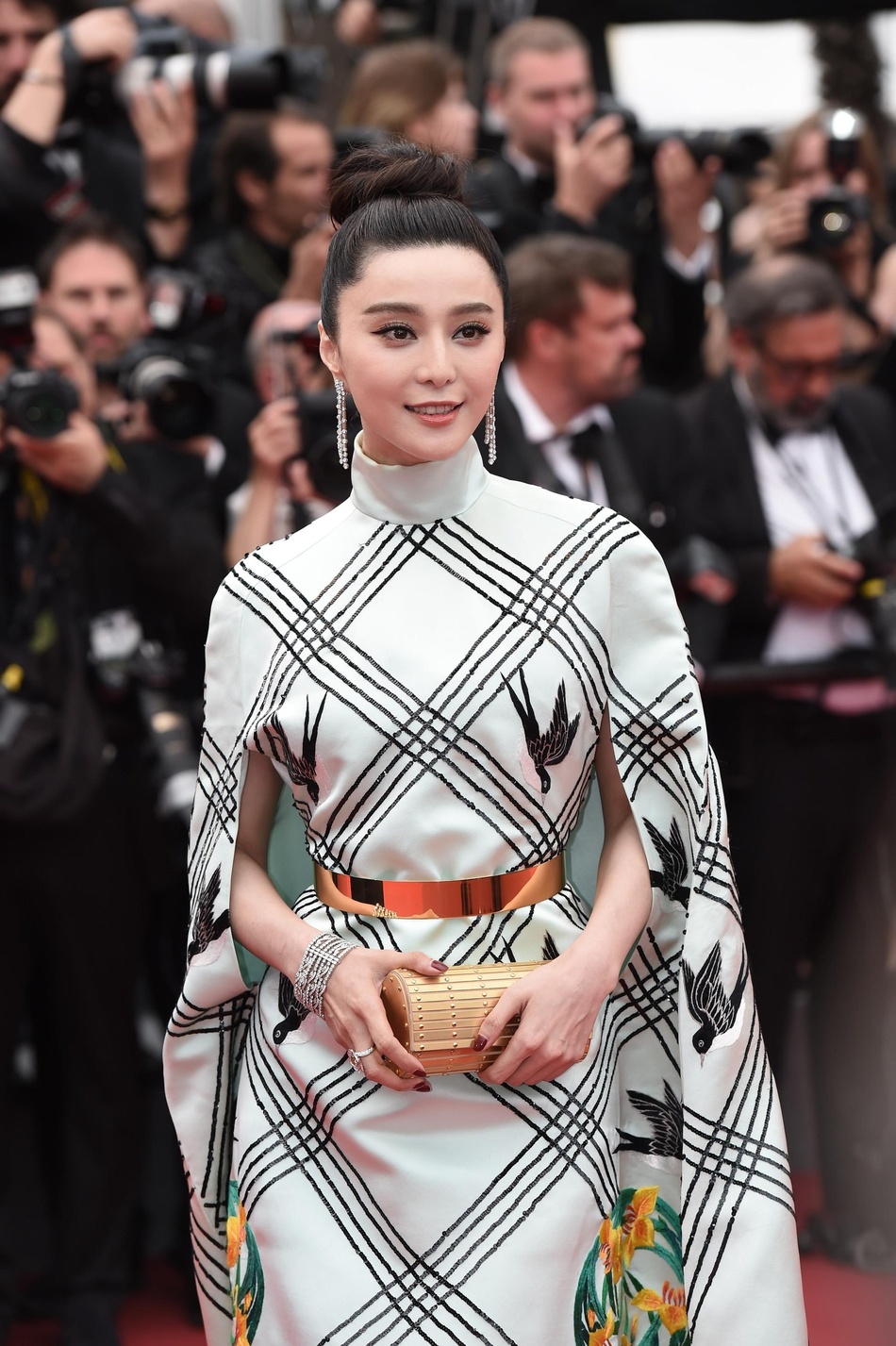 Phạm Băng Băng trên thảm đỏ Cannes ảnh 2 Pham Bang Bang tren tham do Cannes anh 2