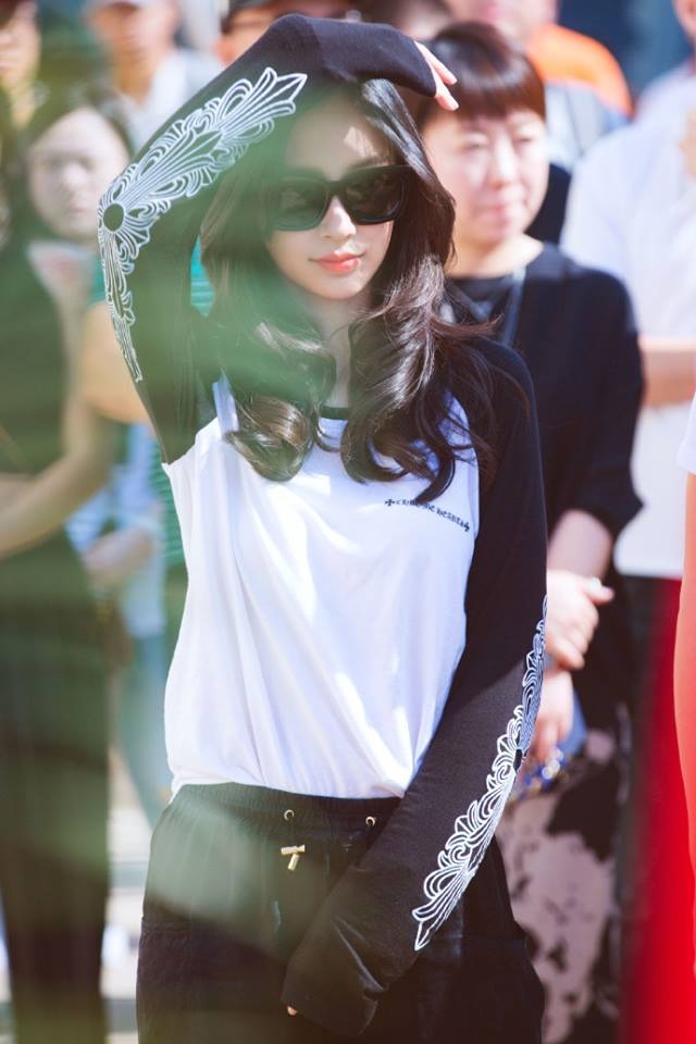 Thù lao Angelababy cao gấp đôi Thành Long ảnh 2 Thu lao Angelababy cao gap doi Thanh Long anh 2