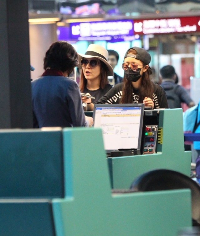 An Dĩ Hiên cưới Trần Vinh Luyện ảnh 2 An Di Hien cuoi Tran Vinh Luyen anh 2