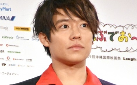 Nhat Ban tay chay tai tu hang A lo anh qua dem voi nu sinh hinh anh