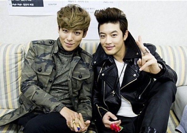 Ca sĩ Se7en bị chỉ trích khi động viên T.O.P (Big ảnh 2 Ca si Se7en bi chi trich khi dong vien T.O.P (Big anh 2