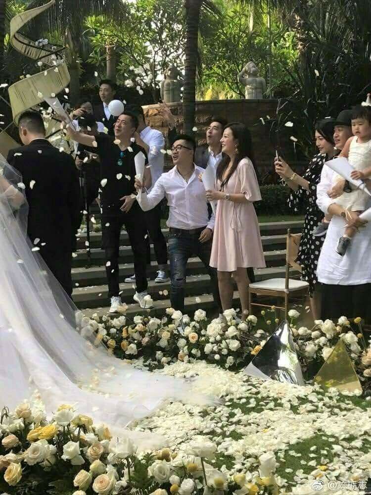 Trieu Vy noi bat hon Duong Tu San anh 4