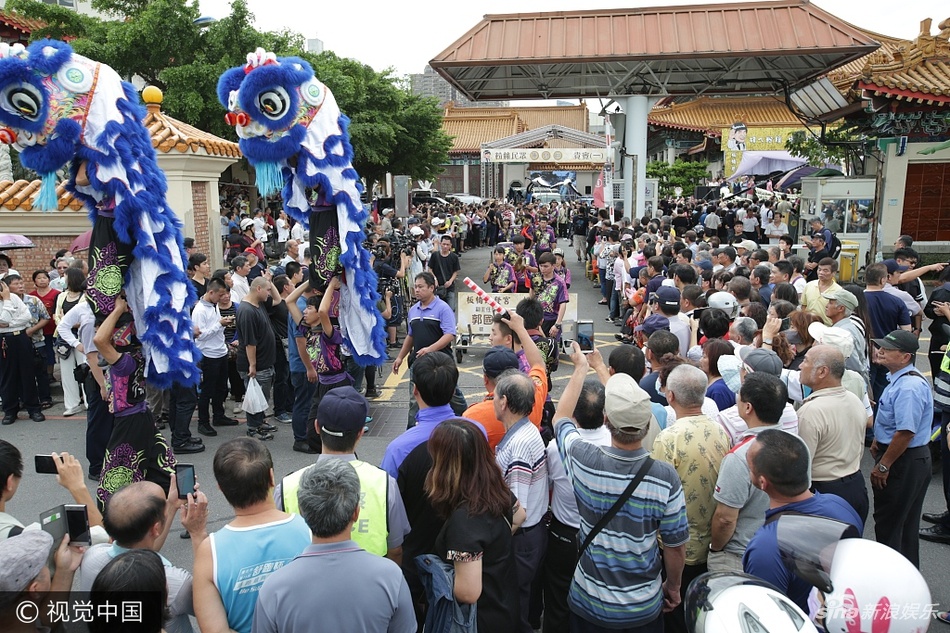 Le tang Tru Ca Luong anh 10