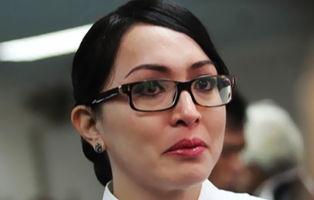 Truong Ho Phuong Nga ra toa anh 10