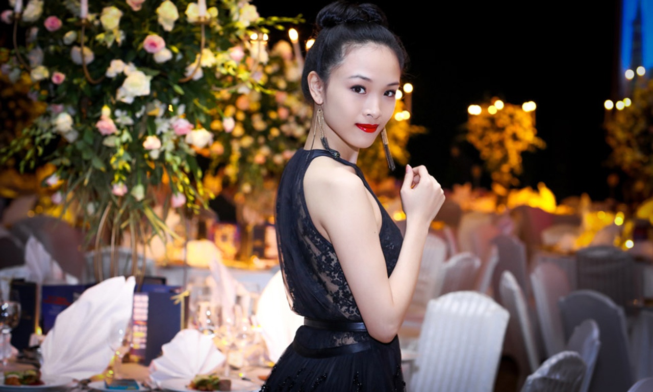 Phuong Nga: Tu danh hieu hoa hau toi cao buoc lua dao hinh anh