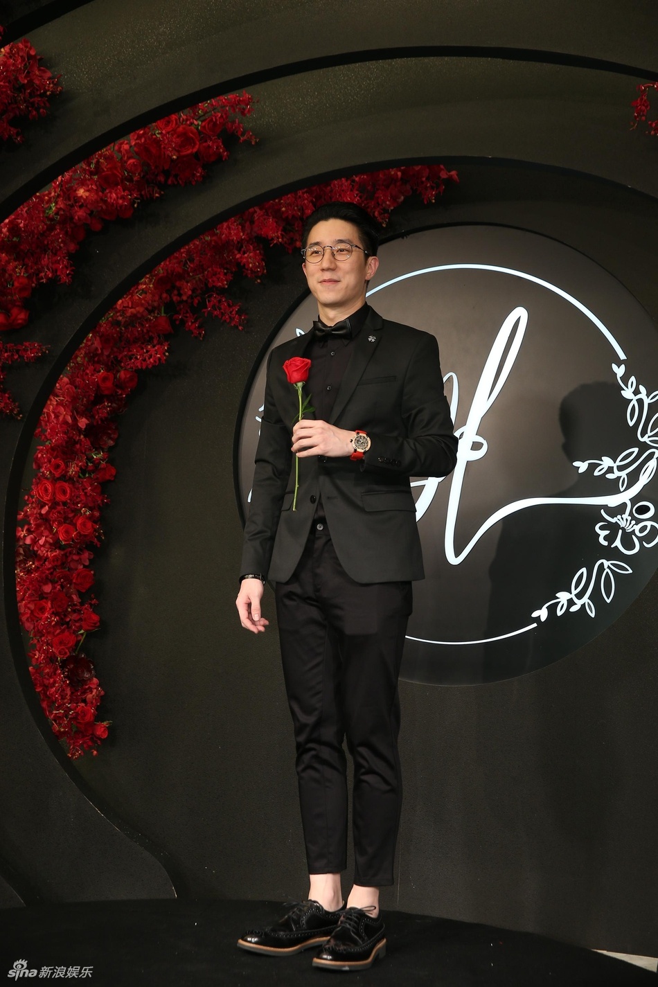 Dan sao hang A du le cuoi cua An Di Hien anh 7