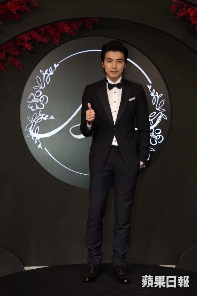 Dan sao hang A du le cuoi cua An Di Hien anh 9