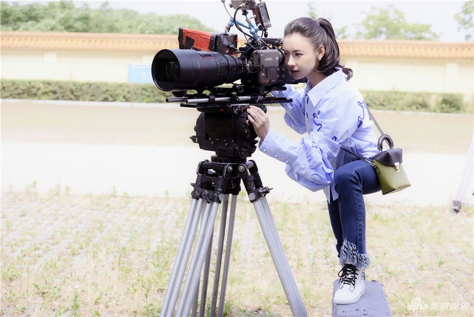 Cha Ta Dinh Phong khen Truong Ba Chi anh 2