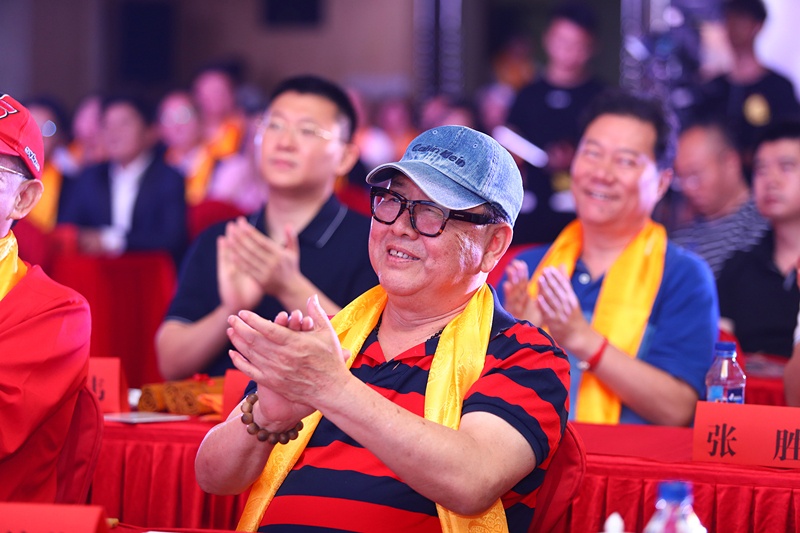 Bon thay tro Duong Tang bat ngo hoi ngo trong su k anh 4