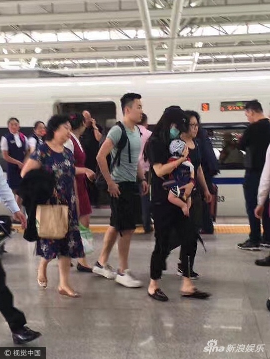 Angelababy đang bị dư luận Trung Quốc ghét ảnh 1 Angelababy dang bi du luan Trung Quoc ghet anh 1