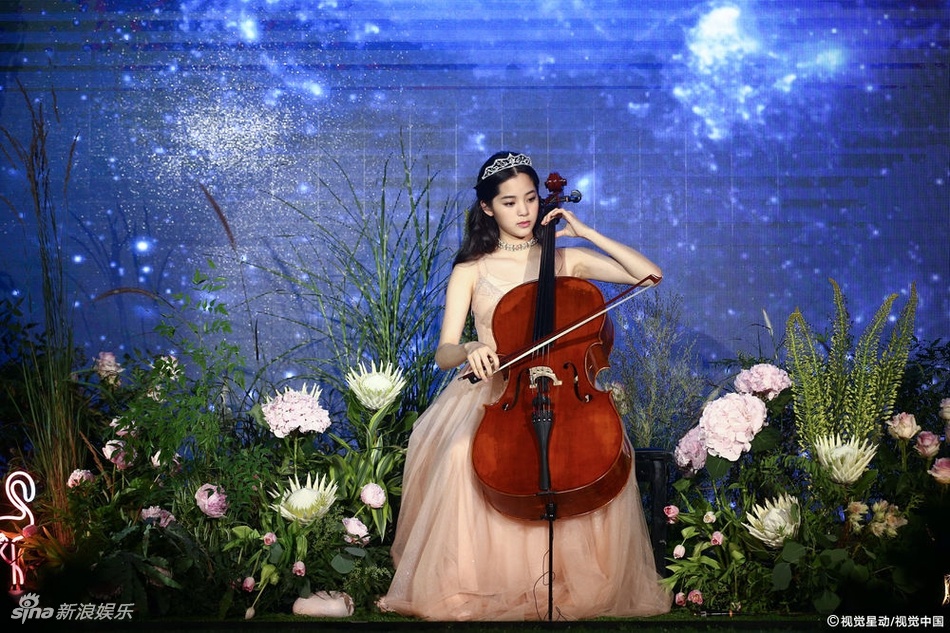 Au Duong Na Na con dau thanh anh 7