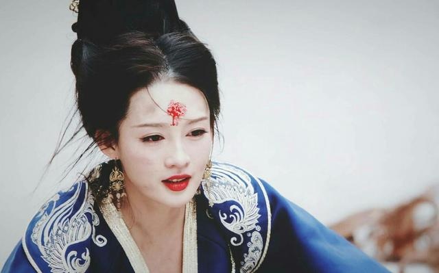 Cảnh cưỡng bức tập thể Sở Kiều truyện ảnh 3 Canh cuong buc tap the So Kieu truyen anh 3