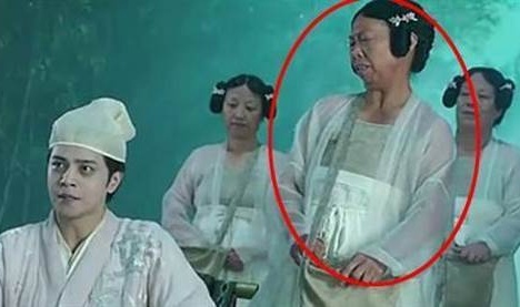 'Bac gai xau xi' trong phim Chau Tinh Tri ngay cang noi tieng hinh anh