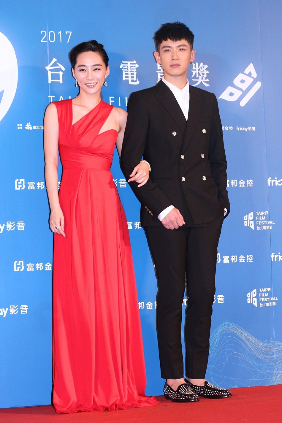 Sao Hoa ngu tham do anh 7