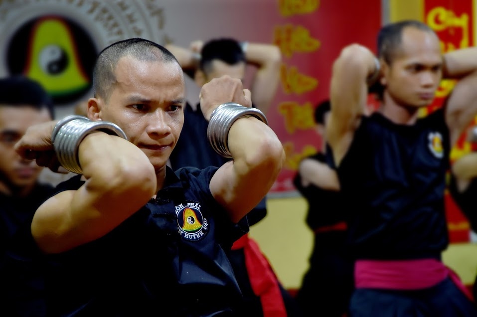 Ben trong vo duong Nam Huynh Dao anh 2