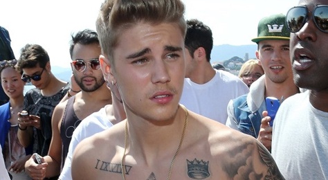 Trung Quoc ra lenh cam Justin Bieber vi loi song thac loan hinh anh