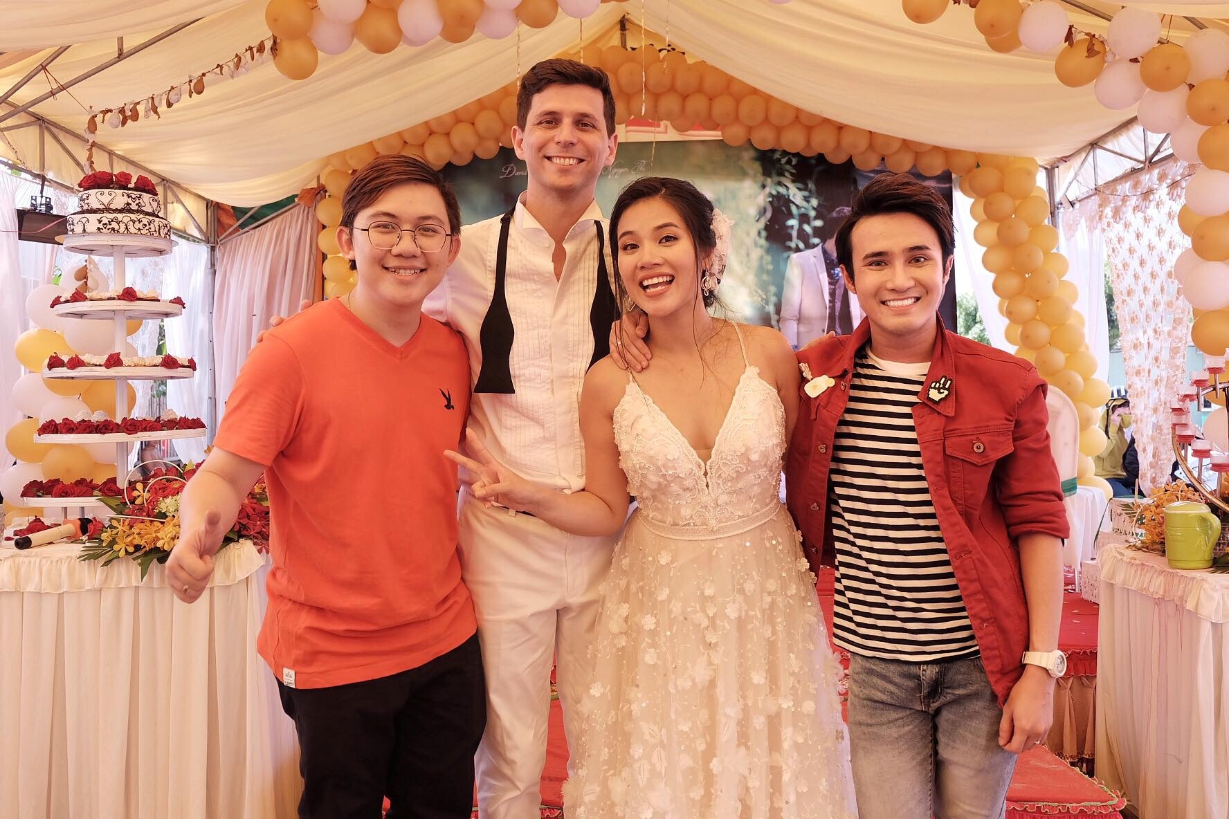 Le cuoi Tam phim Tam Cam Chuyen Huynh Lap ke anh 4