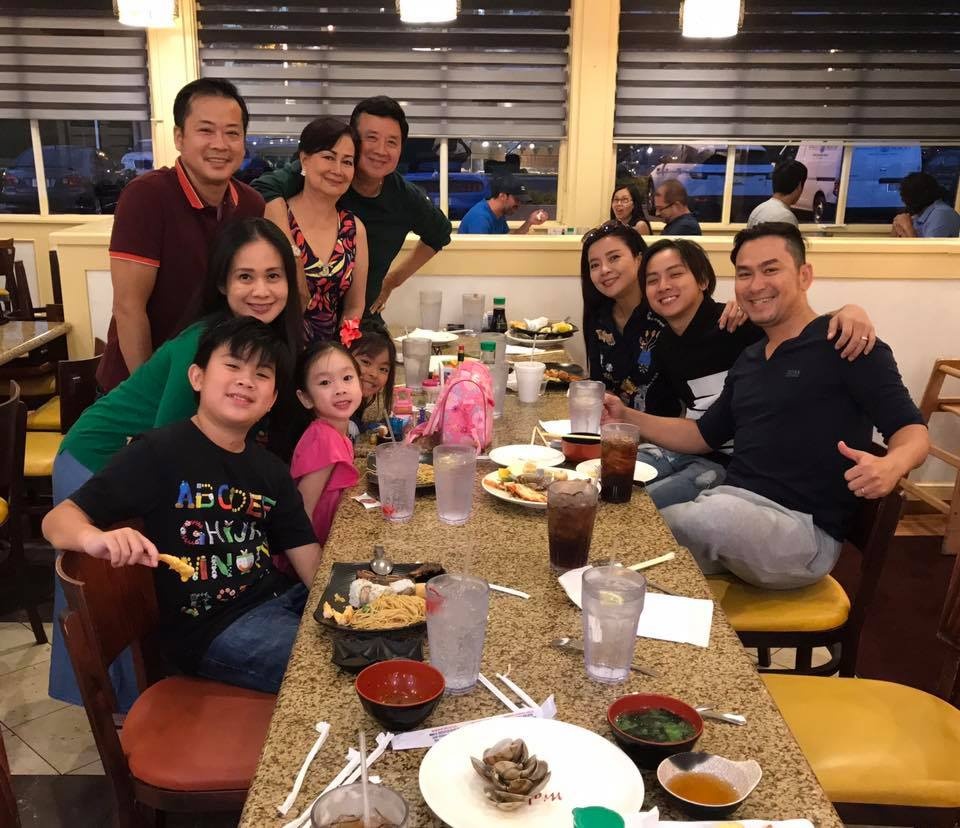 Hoai Lam va ban gai anh 1