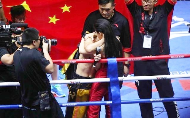 Trau Thi Minh khoc khi thua cuoc anh 3