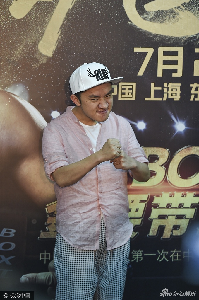 Trau Thi Minh khoc khi thua cuoc anh 9