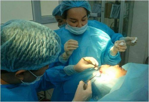 Thanh Bi phẫu thuật thẩm mỹ ảnh 1 Thanh Bi phau thuat tham my anh 1