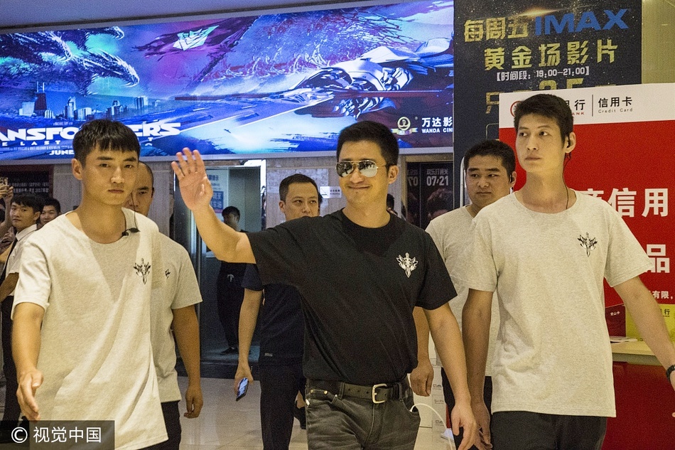 Dan sao tu choi Chien lang 2 anh 1