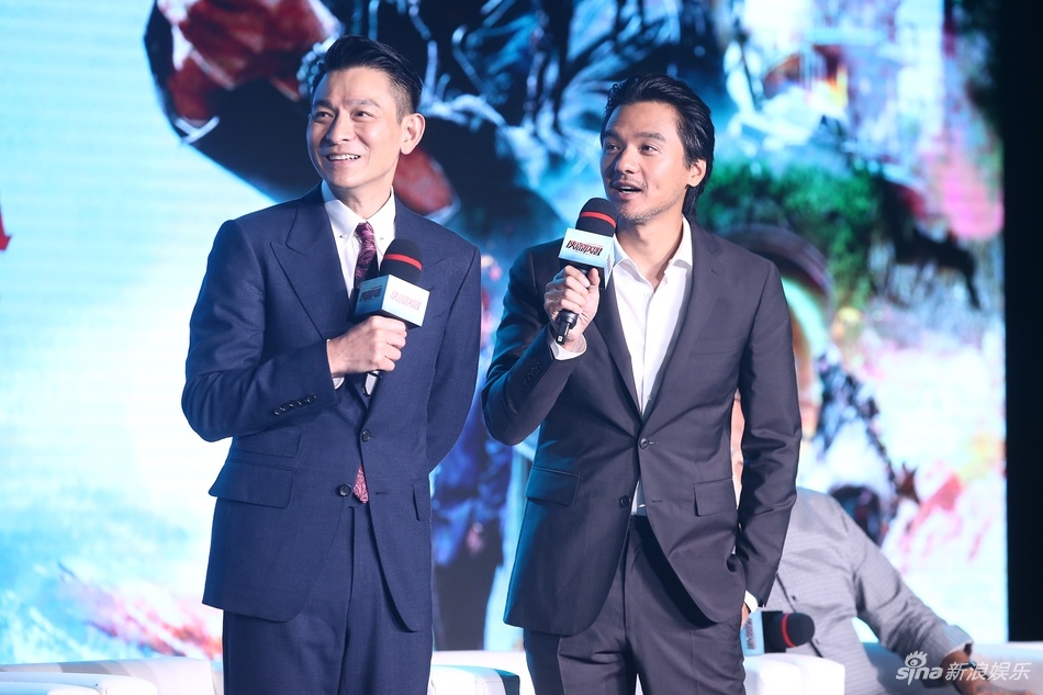 Luu Duc Hoa nhan thua truoc Ngo Kinh anh 3