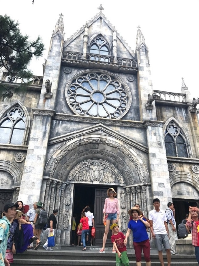 Vợ chồng Trần Hạo Dân ở Việt Nam ảnh 2 Vo chong Tran Hao Dan o Viet Nam anh 2